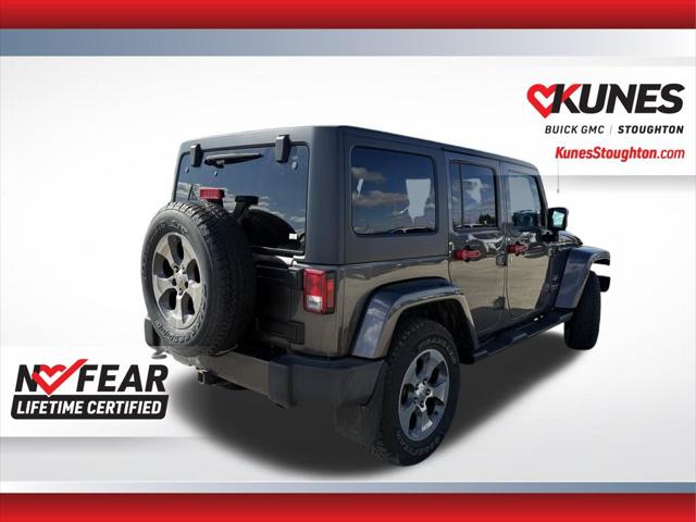 2016 Jeep Wrangler Unlimited Sahara