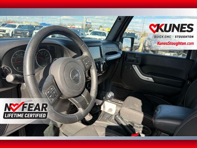 2016 Jeep Wrangler Unlimited Sahara