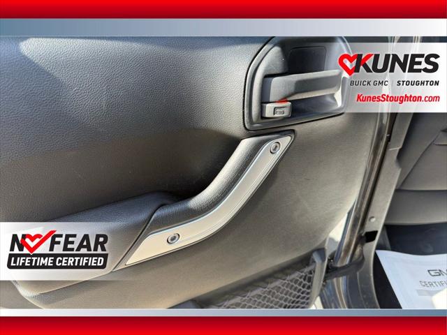 2016 Jeep Wrangler Unlimited Sahara