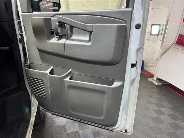 2018 GMC Savana 2500 Work Van