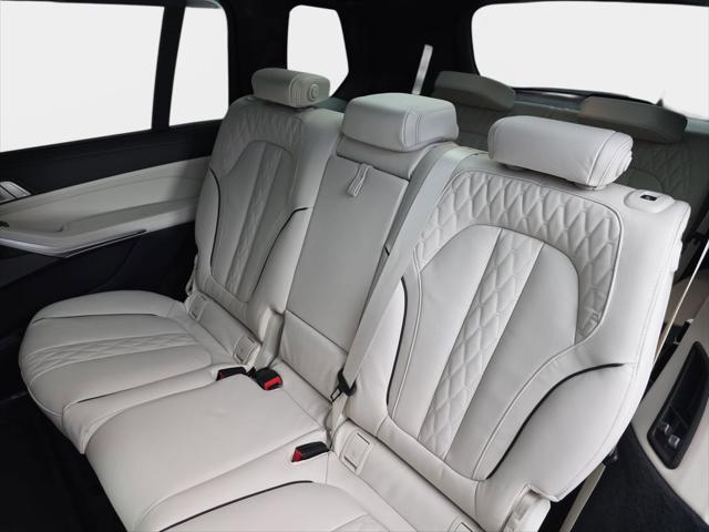2026 BMW X7 M60i