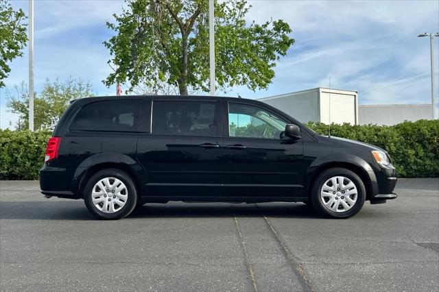 2017 Dodge Grand Caravan SE