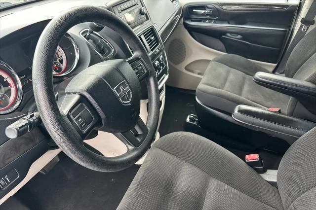 2017 Dodge Grand Caravan SE