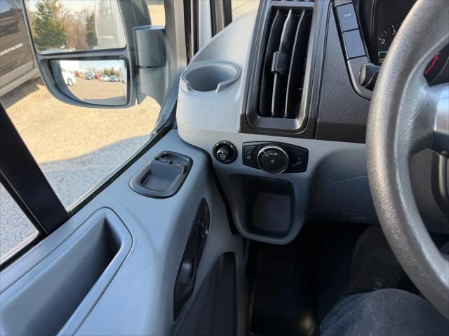 2019 Ford Transit T-150