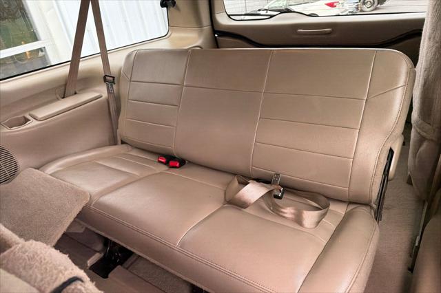 2005 Ford Excursion Limited