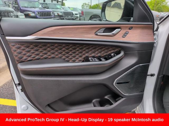 2023 Jeep Grand Cherokee L Summit