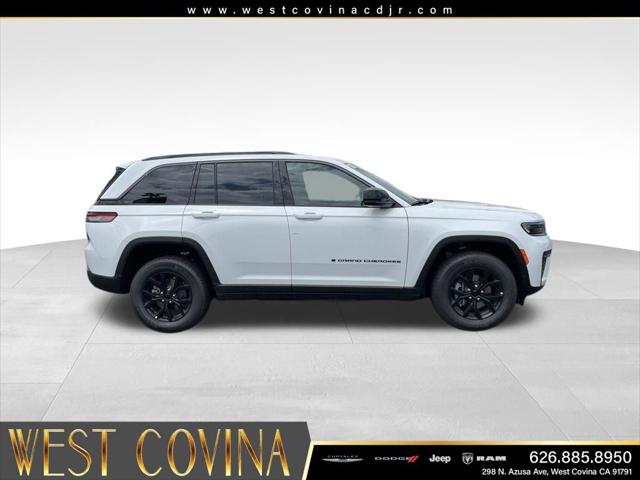 2026 Jeep Grand Cherokee Altitude 4x4