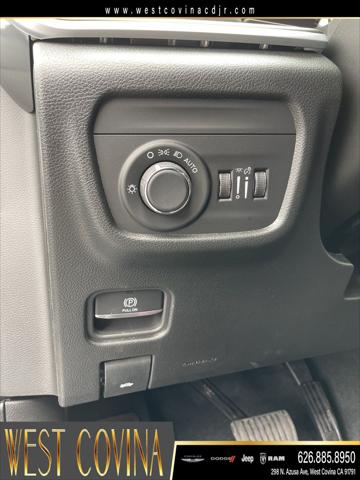 2026 Jeep Grand Cherokee Altitude 4x4
