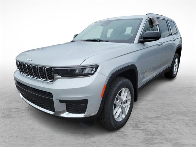 2023 Jeep Grand Cherokee L Laredo 4x4