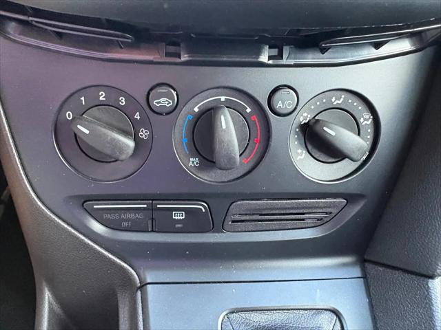 2014 Ford Focus S