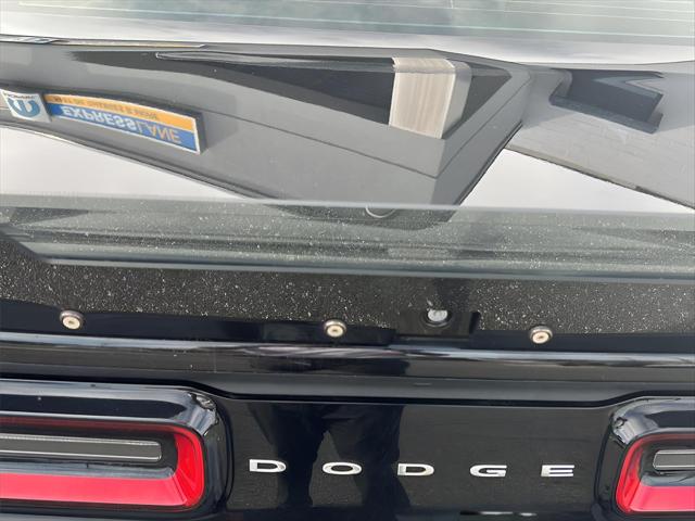 2011 Dodge Challenger SRT8 2011 Dodge Challenger SRT8