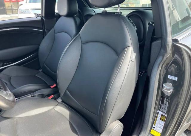 2012 MINI Cooper S Cooper S