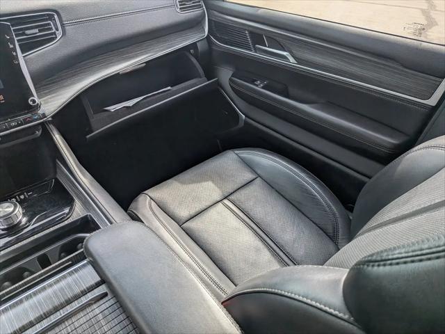 2024 Jeep Wagoneer Series II 4x2