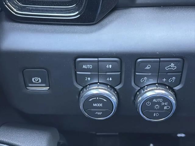 2026 GMC Sierra 1500 Crew Cab, Short Bed, AT4, 4WD