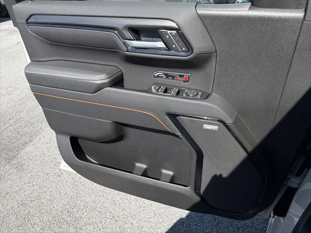2026 GMC Sierra 1500 Crew Cab, Short Bed, AT4, 4WD