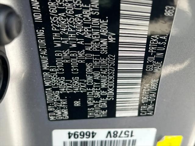 2012 Toyota Sienna LE V6 8 Passenger