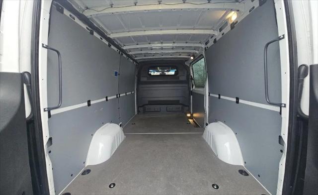 2023 Mercedes-Benz Sprinter 2500 Standard Roof 4-Cyl Gas