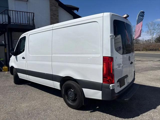 2023 Mercedes-Benz Sprinter 2500 Standard Roof 4-Cyl Gas