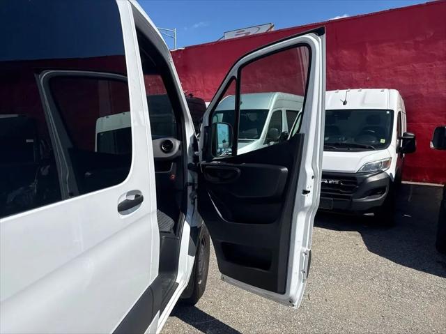 2023 Mercedes-Benz Sprinter 2500 Standard Roof 4-Cyl Gas