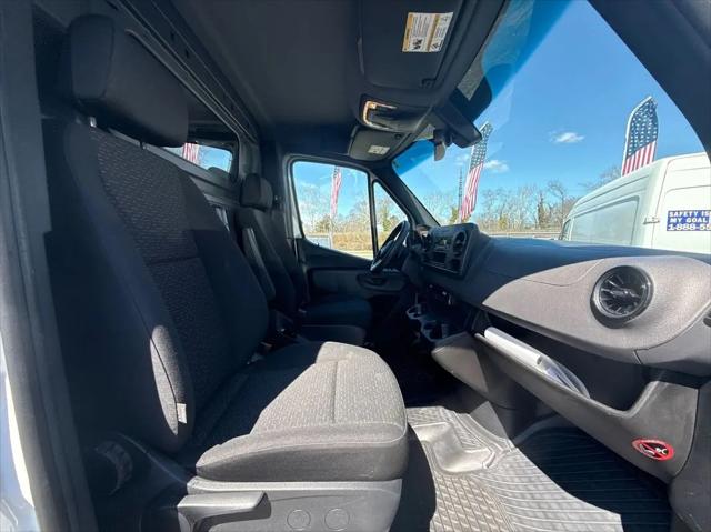 2023 Mercedes-Benz Sprinter 2500 Standard Roof 4-Cyl Gas