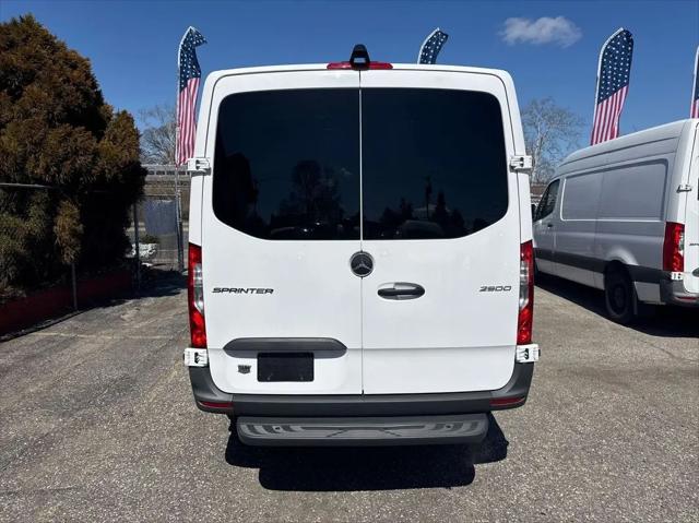 2023 Mercedes-Benz Sprinter 2500 Standard Roof 4-Cyl Gas