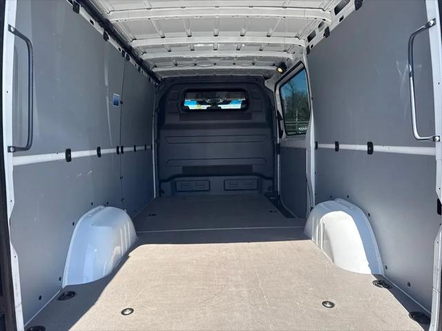 2023 Mercedes-Benz Sprinter 2500 Standard Roof 4-Cyl Gas
