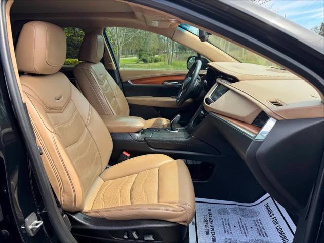 2017 Cadillac XT5 Platinum