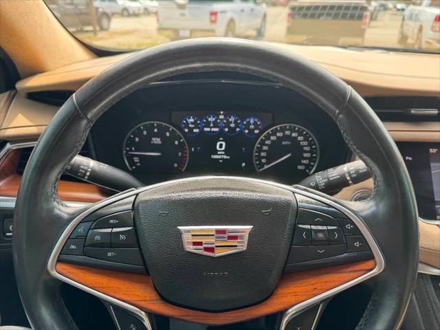 2017 Cadillac XT5 Platinum