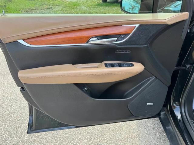 2017 Cadillac XT5 Platinum