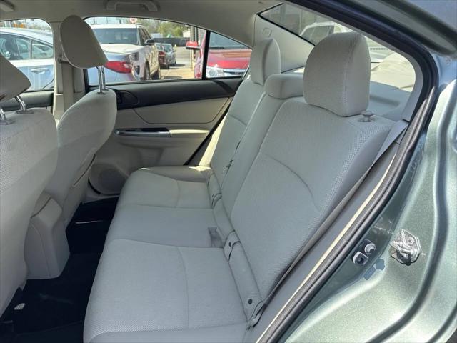 2016 Subaru Impreza 2.0i