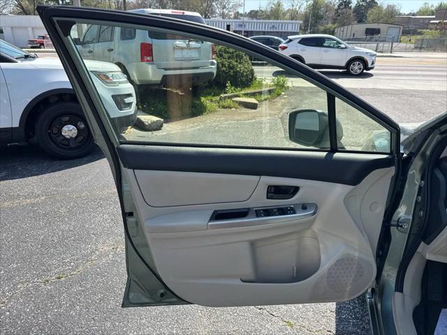 2016 Subaru Impreza 2.0i