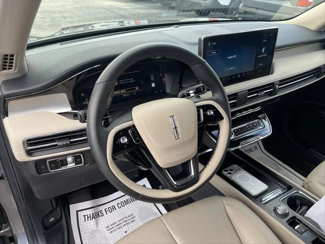 2025 Lincoln Corsair Premiere