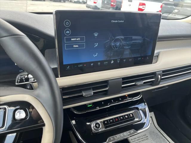 2025 Lincoln Corsair Premiere