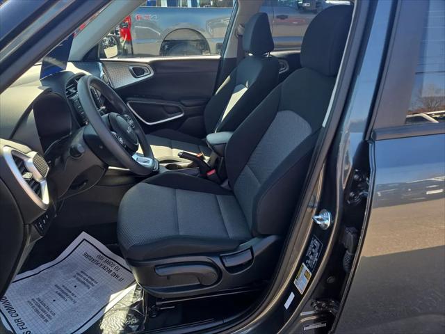 2025 Kia Soul LX