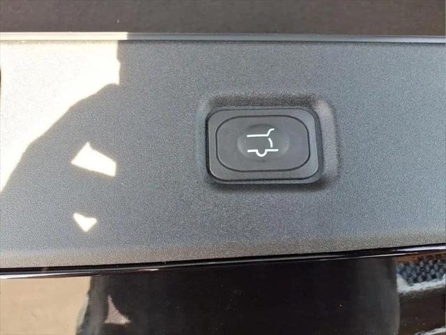 2026 Lincoln Navigator Premiere