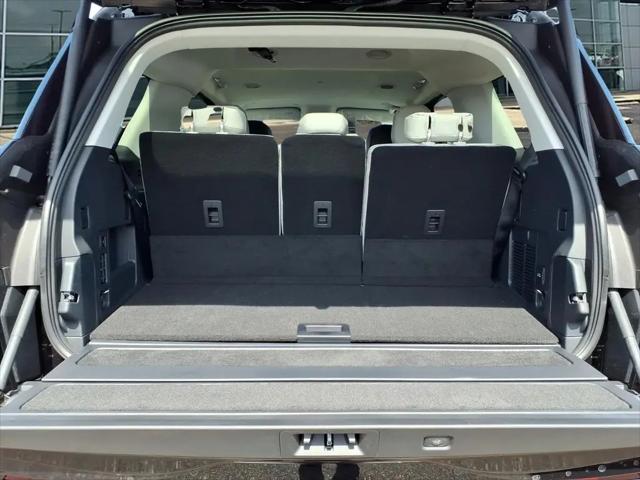 2026 Lincoln Navigator Premiere