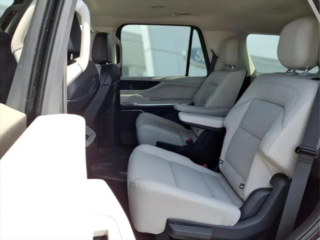 2026 Lincoln Navigator Premiere