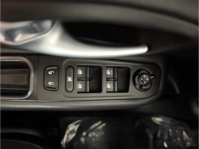 2019 Jeep Renegade Altitude FWD