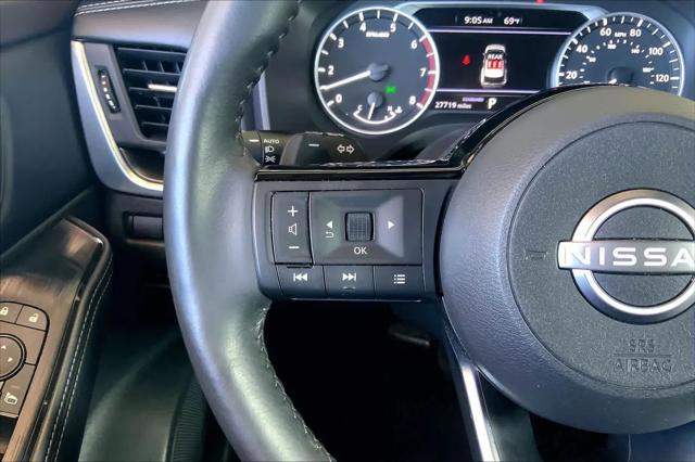 2023 Nissan Rogue SV FWD