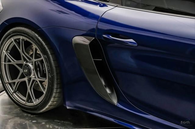 2025 Porsche 718 Cayman GT4 RS