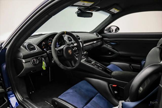 2025 Porsche 718 Cayman GT4 RS