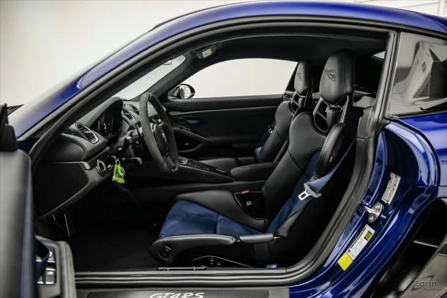 2025 Porsche 718 Cayman GT4 RS