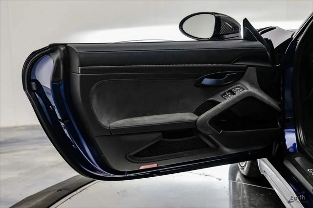 2025 Porsche 718 Cayman GT4 RS