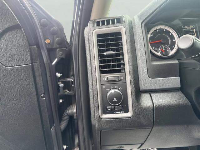 2019 Ram 1500 Classic Express Quad Cab 4x4 6'4" Box