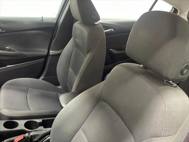 2017 Chevrolet Cruze LS Manual