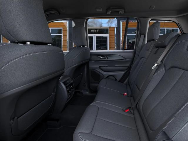 2026 Jeep Grand Cherokee Laredo 4x4