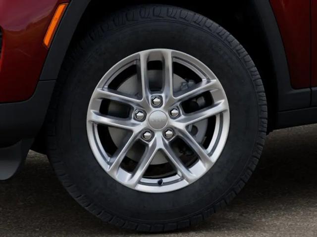 2026 Jeep Grand Cherokee Laredo 4x4