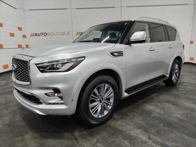 2023 INFINITI QX80 LUXE