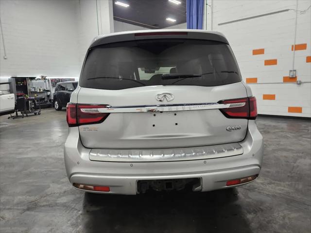 2023 INFINITI QX80 LUXE