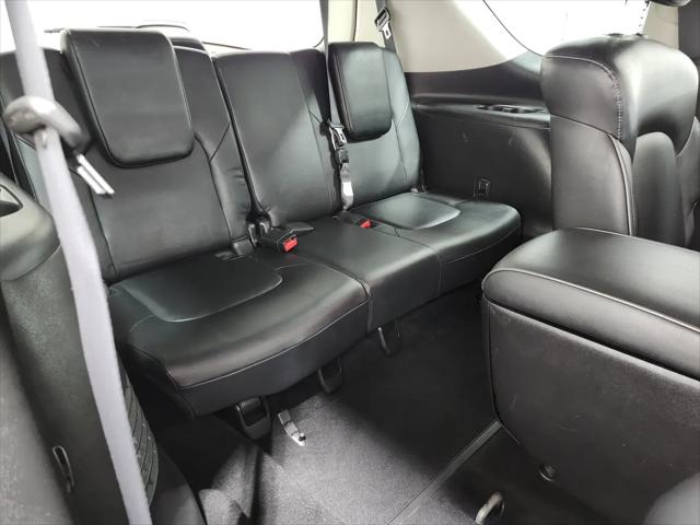 2023 INFINITI QX80 LUXE